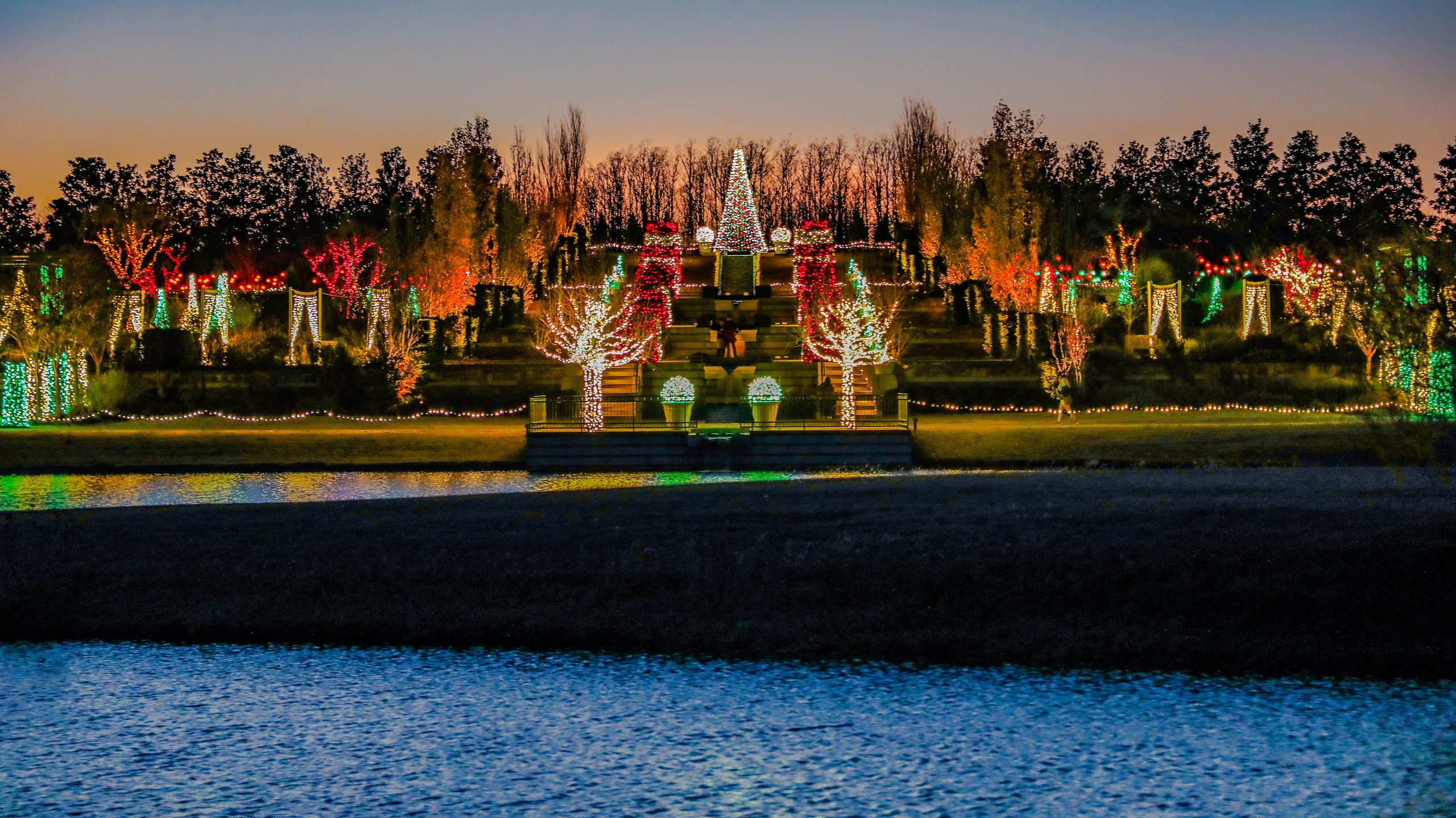 Botanic Garden of Lights Tulsa Botanic GardenTulsa Botanic Garden